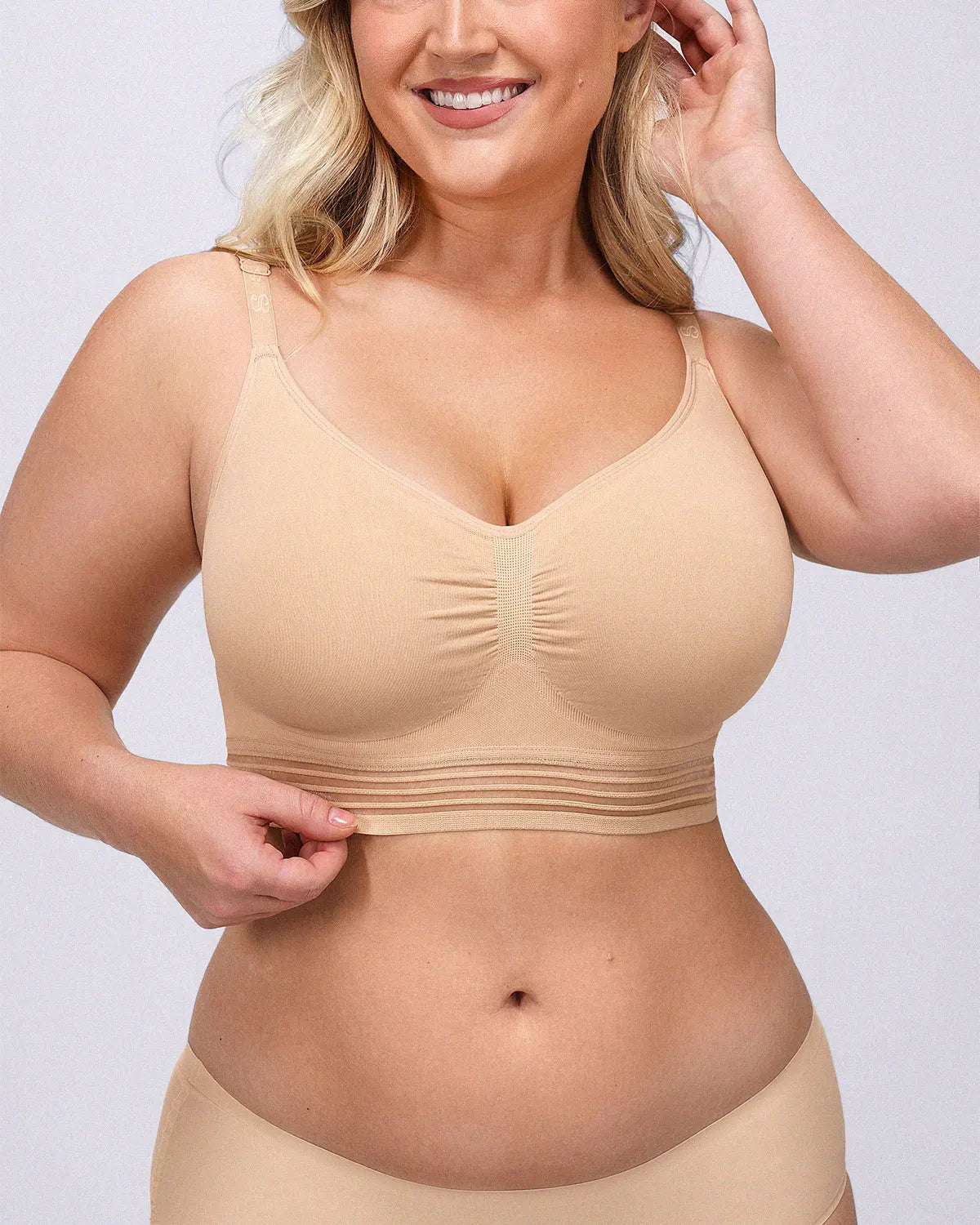 Bare Essentials™ Defineline™ All Day Comfort Wireless Bra