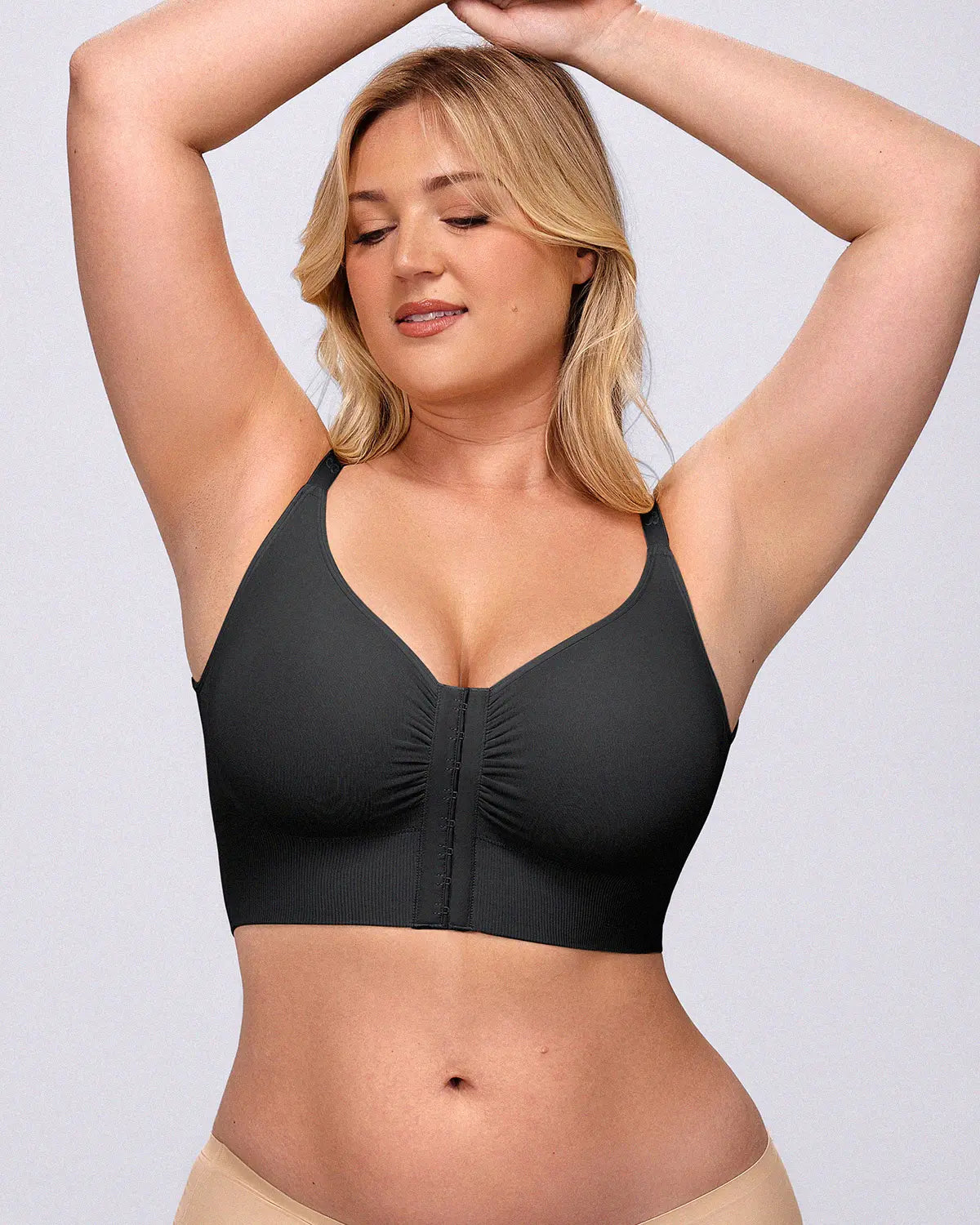 Bare Essentials™ Defineline™ Back Smoothing Unlined Wireless Bra