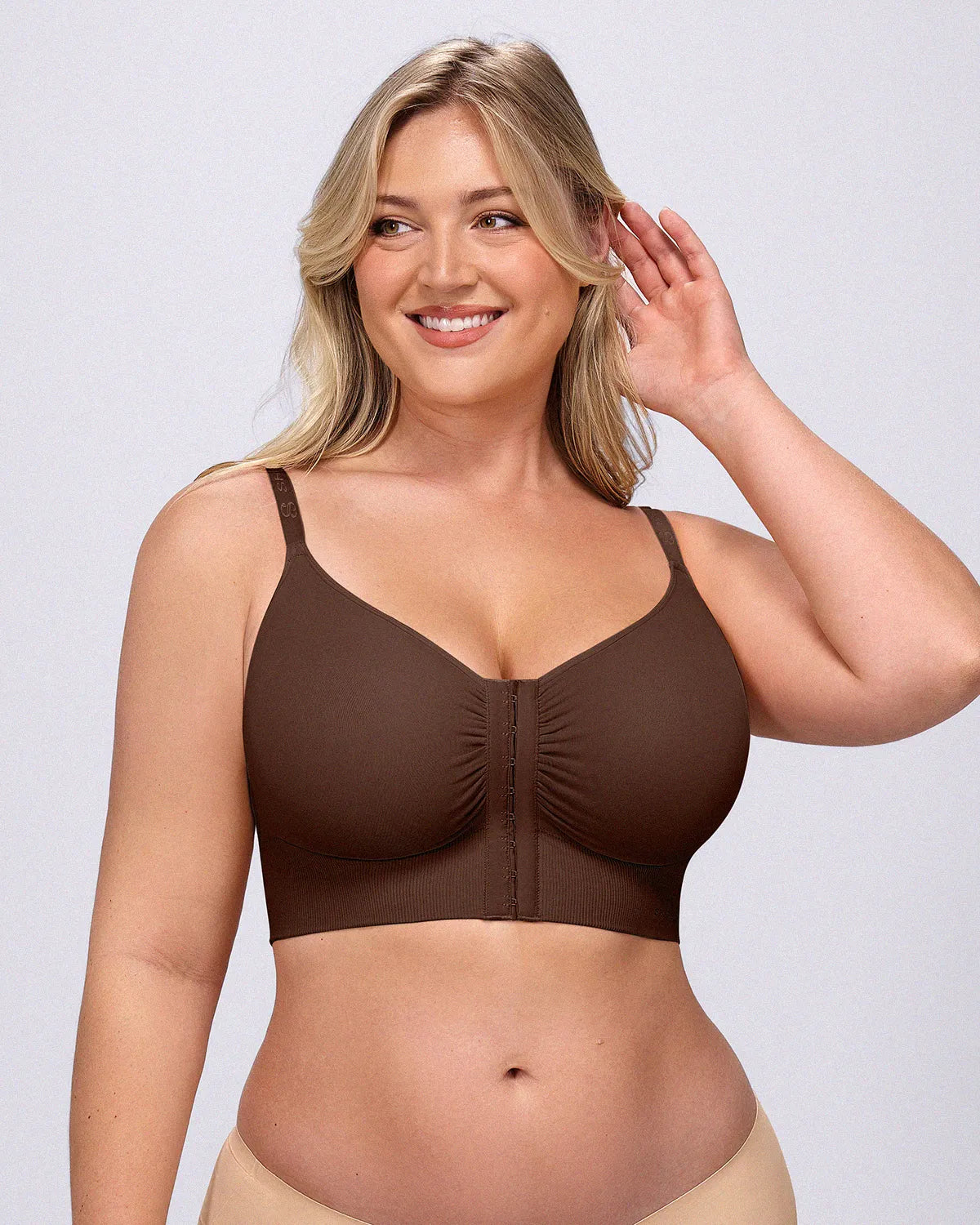 Bare Essentials™ Defineline™ Back Smoothing Unlined Wireless Bra
